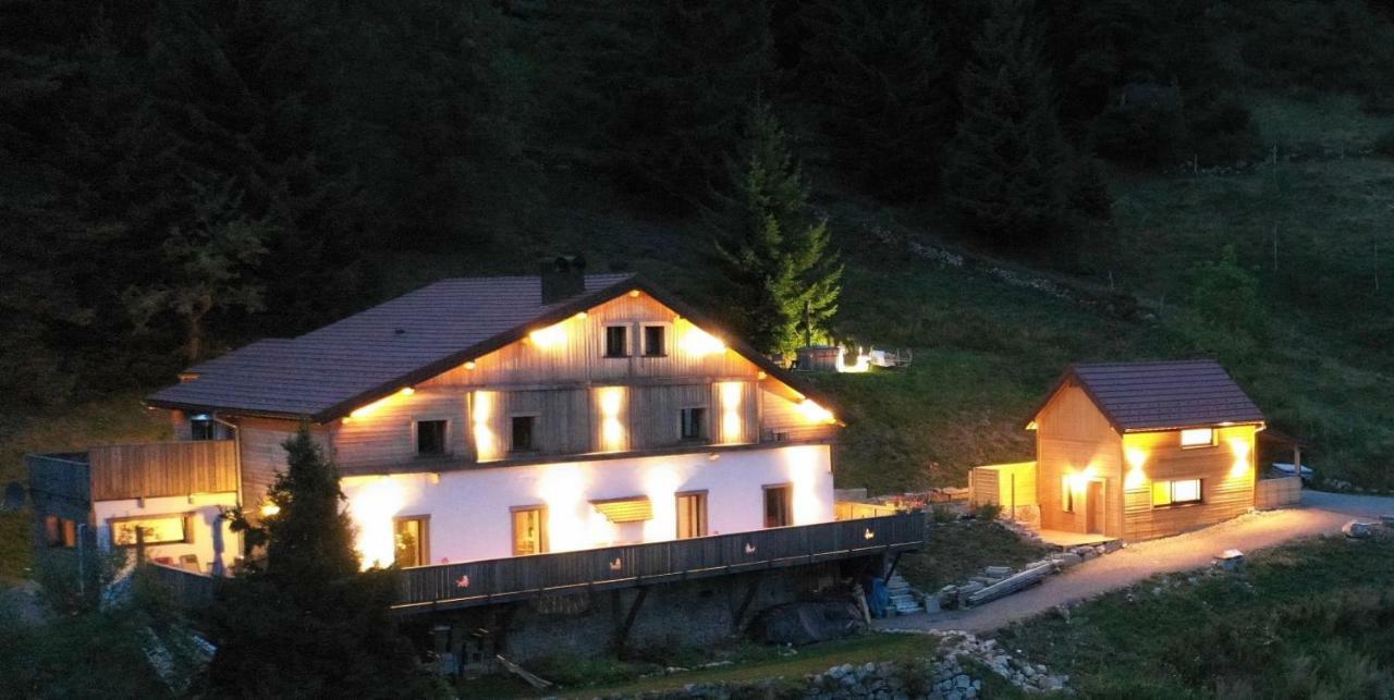 Вилла Le Cabanon De Lafermedunol Ла-Бресс Экстерьер фото